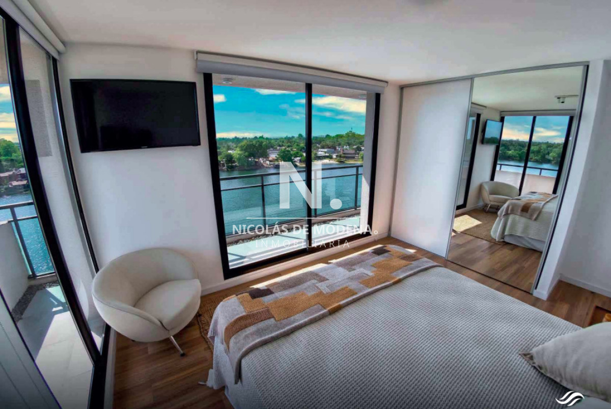 Venta Apto de 2 Dormitorios Con Vista al lago en Barra de Carrasco. - NDM27811A