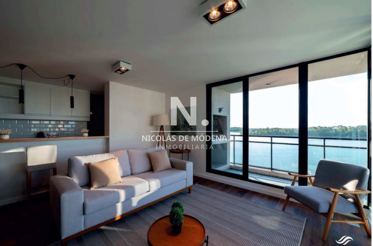 Venta Apartamento de 3 Dormitorios Con Vista al lago En Lagos de carrasco,Canelones! - NDM27817A