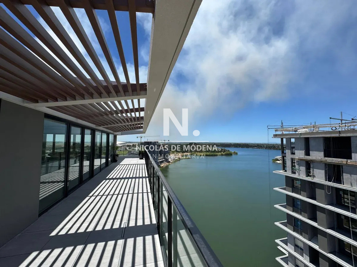 Apartamento de 3 Dormitorios con vista al Lago en VENTA. Barra de Carrasco - NDM29663A