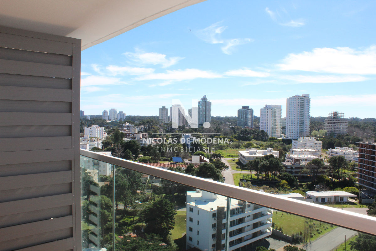 Vende moderno apartamento de 2 dormitorios en Brava. - NDM27092A