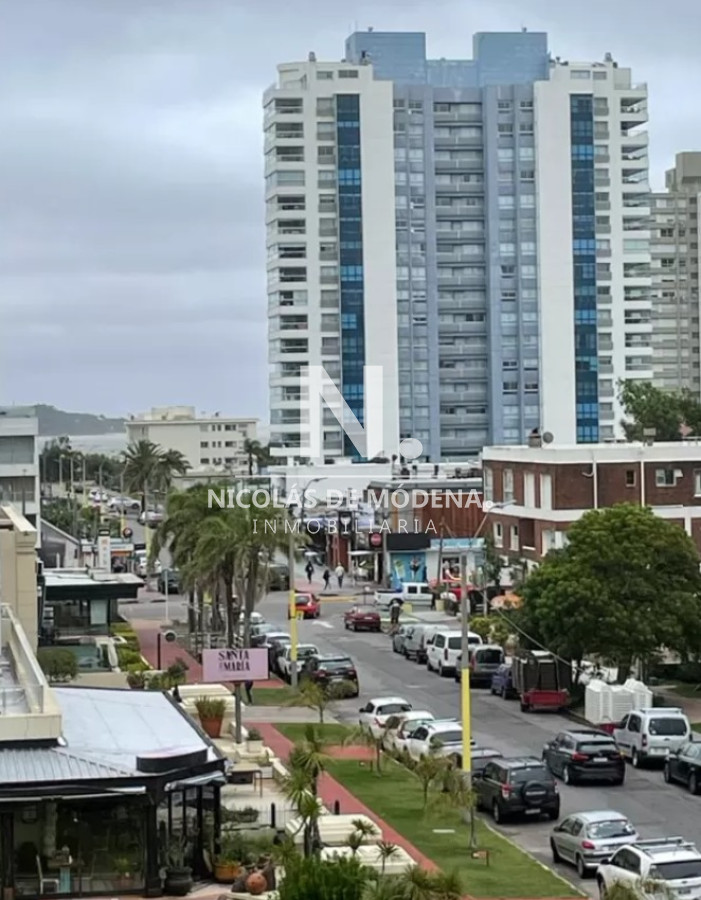Vende apartamento de 1 dormitorio en Torres del Plata, cerca de Peninsula, Punta del Este 