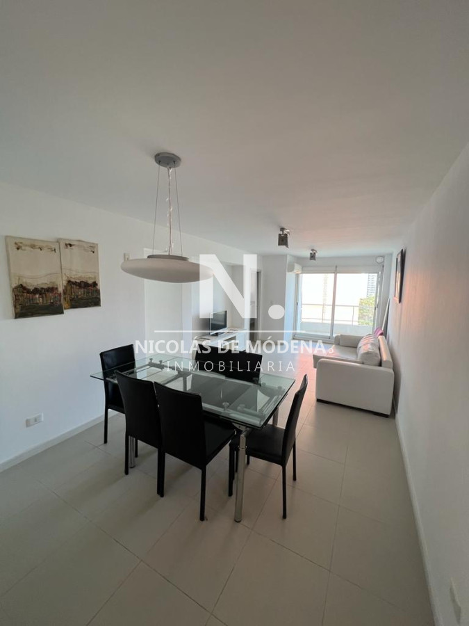 Apartamento de 2 dormitorios en venta en Punta del Este  - NDM19920A