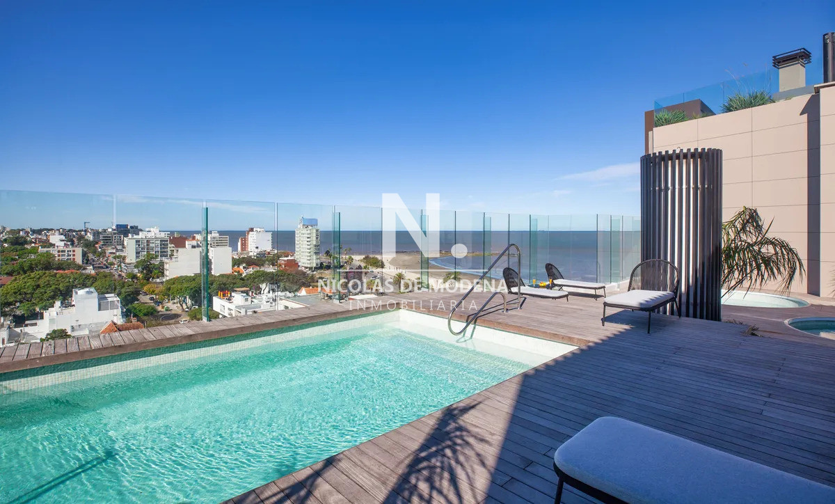 Venta Monoambiente a Metros de la rambla En Malvin,Montevideo! - NDM12140A