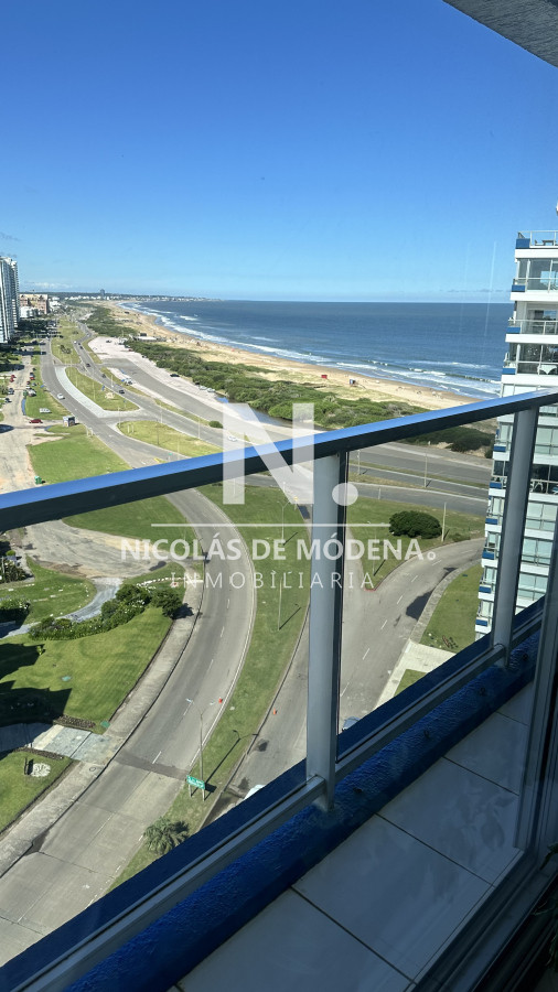 Apartamento en Punta del Este, Brava - NDM26373A