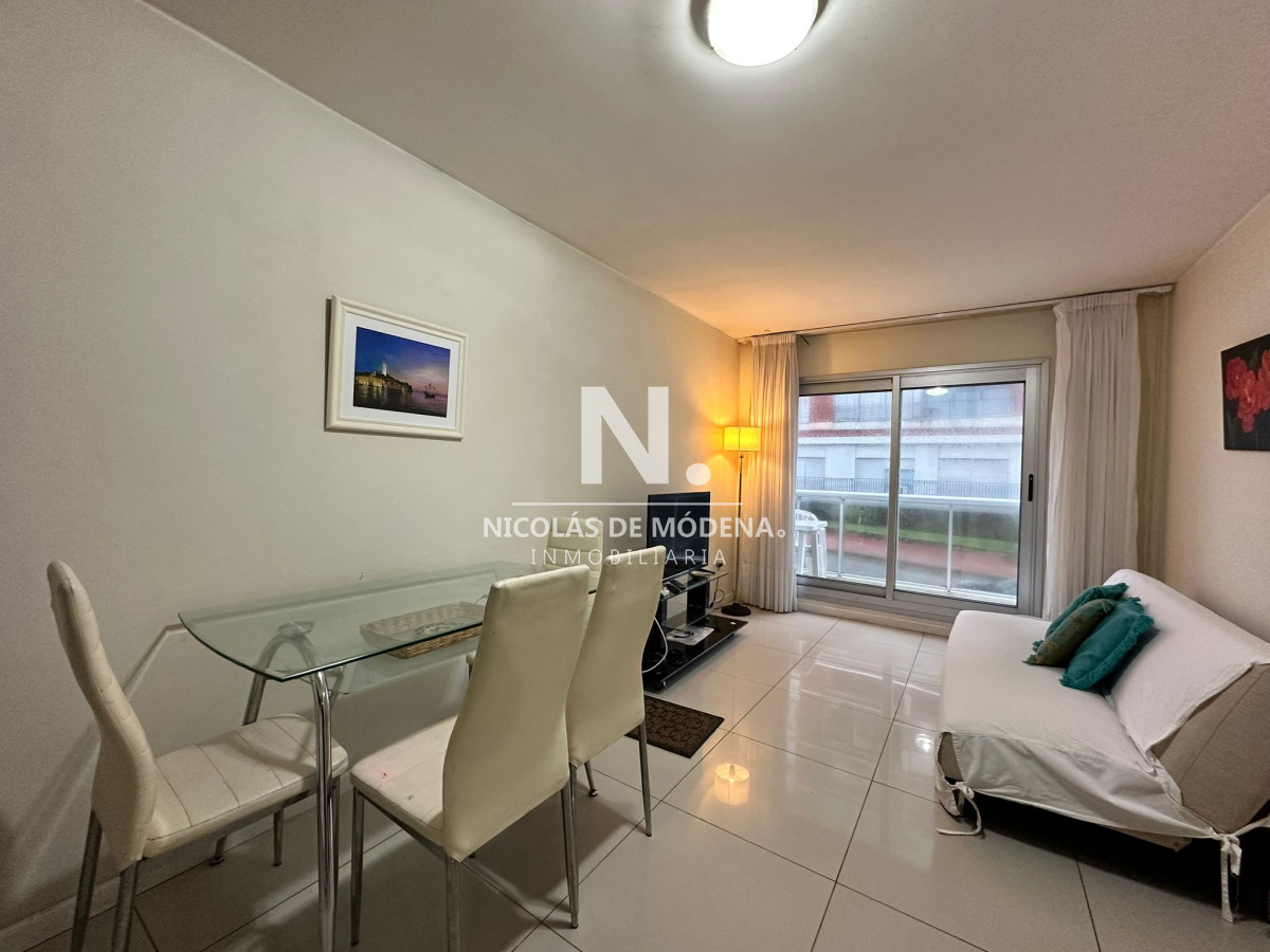 Apartamento en venta, 1 dormitorio en Península, Punta del Este - NDM22572A