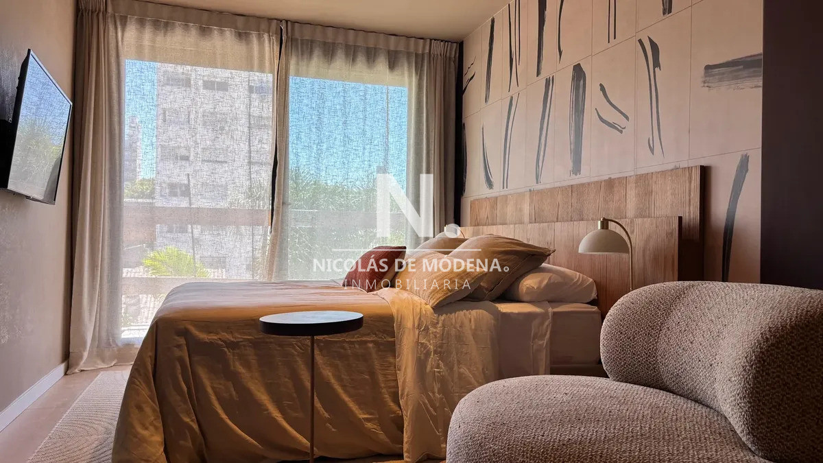 Venta Apartamento de 1 Dormitorio a pasos de la Rambla, Parque Rodo - Montevideo - NDM22555A