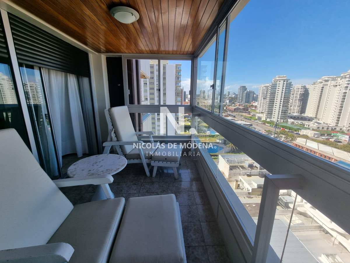 En venta hermoso departamento en Punta del Este. - NDM15605A