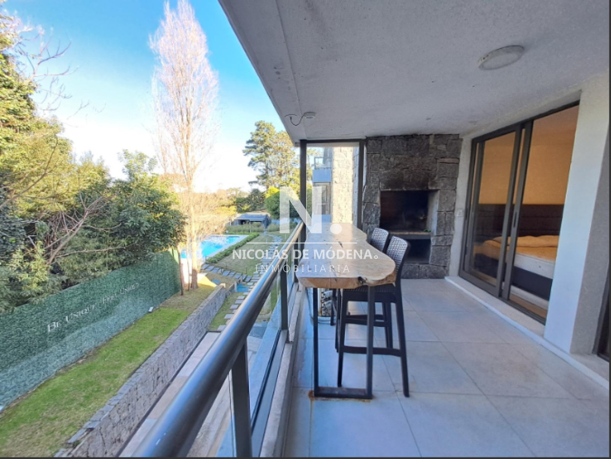 Vende apartamento de 2 dormitorios en San Rafael, Punta del Este - NDM23362A