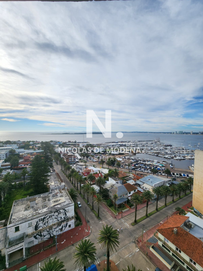 Apartamento en Venta de 3 dormitorios en Península , Punta del este  - NDM6105A