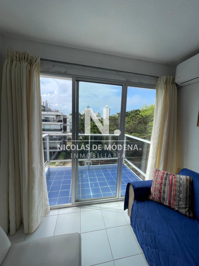 Apartamento en Punta del Este disponible en alquiler  - NDM25067A