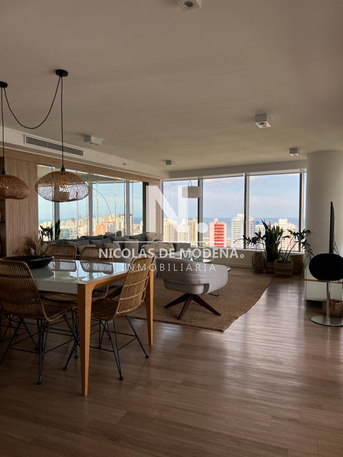 Apartamento en Mansa - Punta del Este - Alexander Boulevard