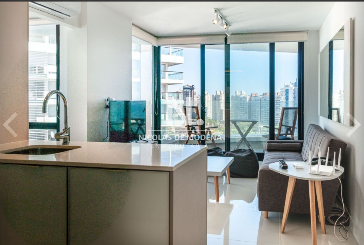 Iluminado y amplio departamento en venta de 1 dormitorio y medio. - NDM15087A