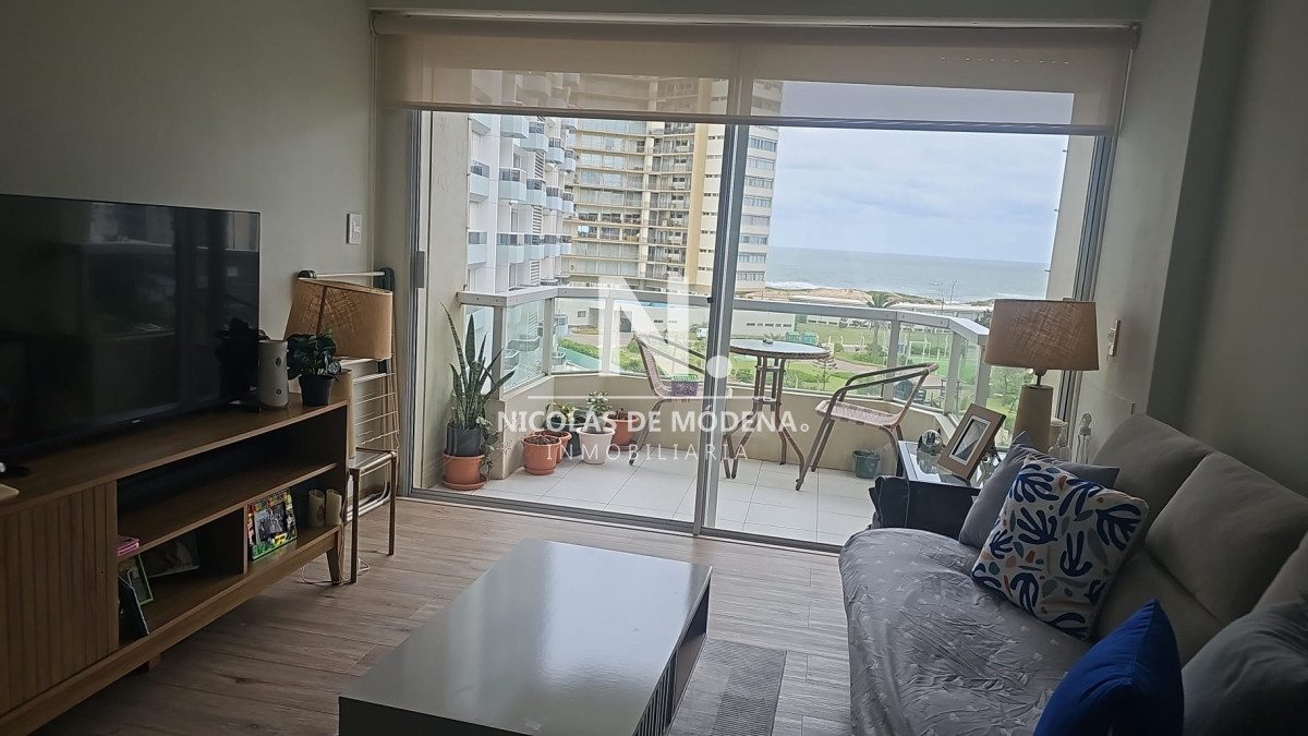 En venta apartamento de 2 dormitorios mas dependencia en Brava, Punta del Este  - NDM28876A