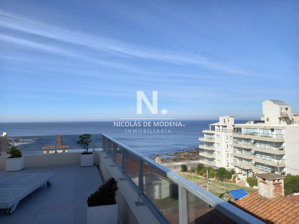 Departamento de 3 dormitorios con parrillero en venta, edificio nuevo en la Peninsula. - NDM12329A