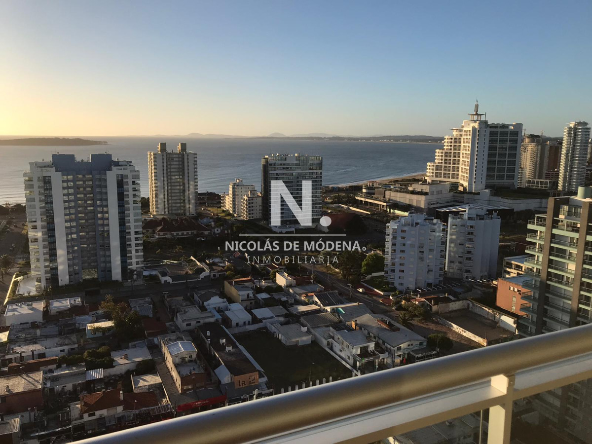 Departamento a estrenar en Punta del Este