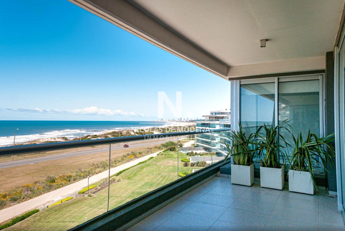 PENTHOUSE EN TIBURON TERRAZAS OCEANO, 4 SUITES Y SERVICIO, PUNTA DEL ESTE, RINCÓN DEL INDIO. EN VENTA - NDM21811A