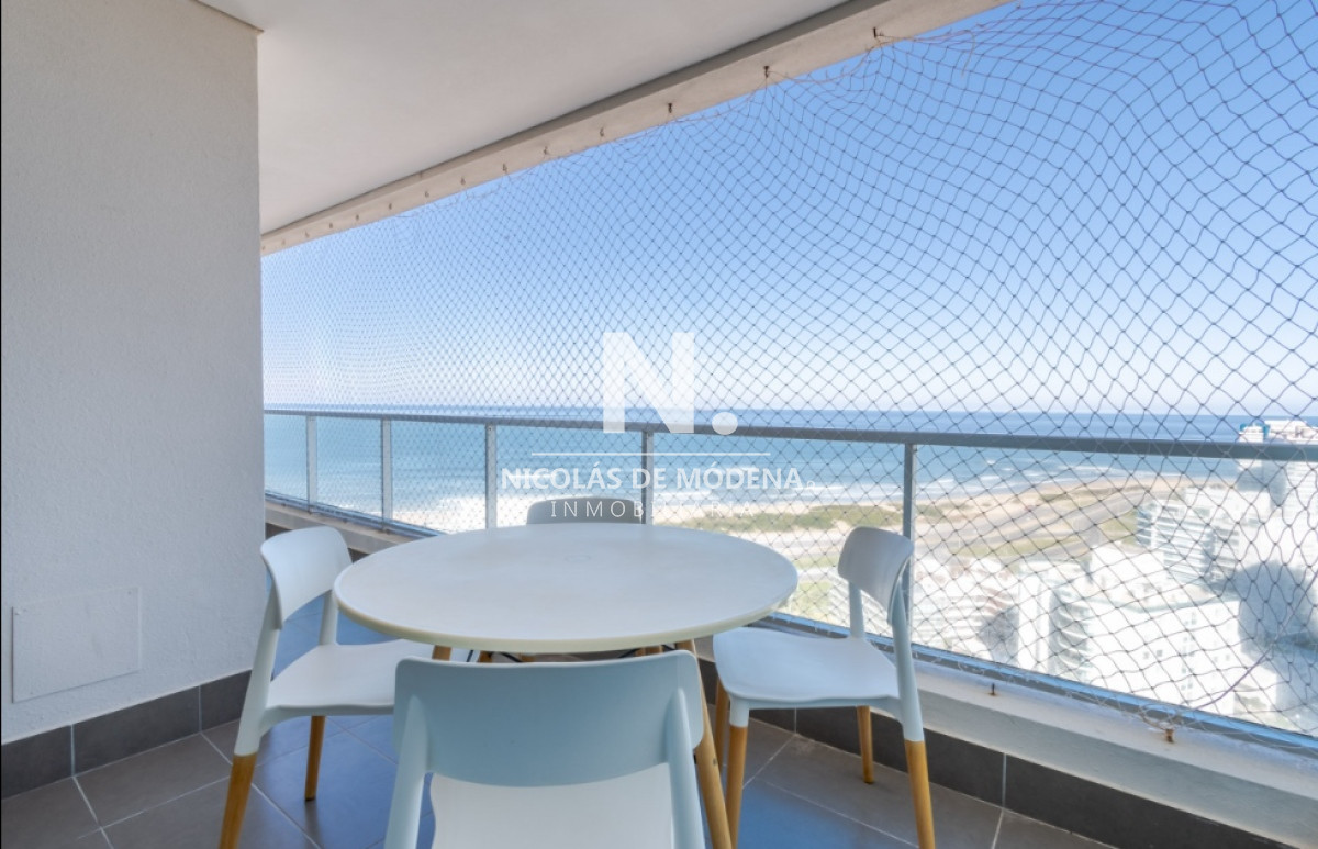 Vende apartamento de 2 dormitorios en Brava