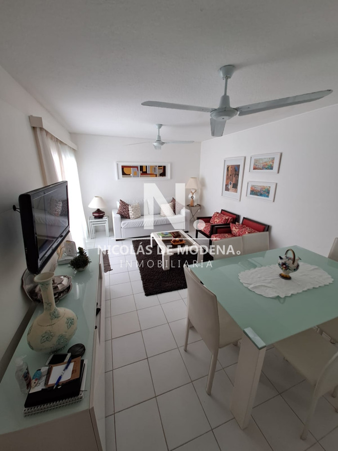 Apartamento en Venta de 1 dormitorio con Parrillero en Península , Punta del este  - NDM14712A