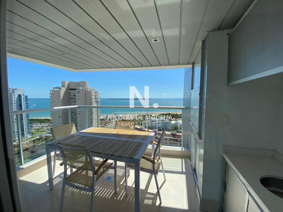 Oportunidad en venta de apartamento de 2 dormitorios en Mansa,Punta del Este. Torre Miami Boulevard - NDM25899A