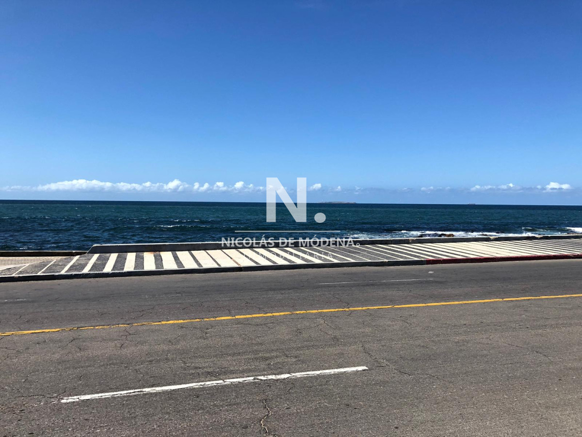 Hermoso departamento en venta frente al mar. - NDM3961A