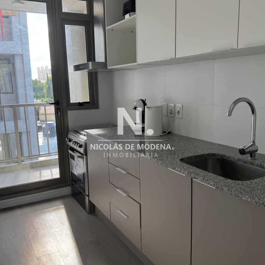 Venta Apartamento de 2 Dormitorio en el Corazon de  Parque Batlle. Montevideo - NDM22635A