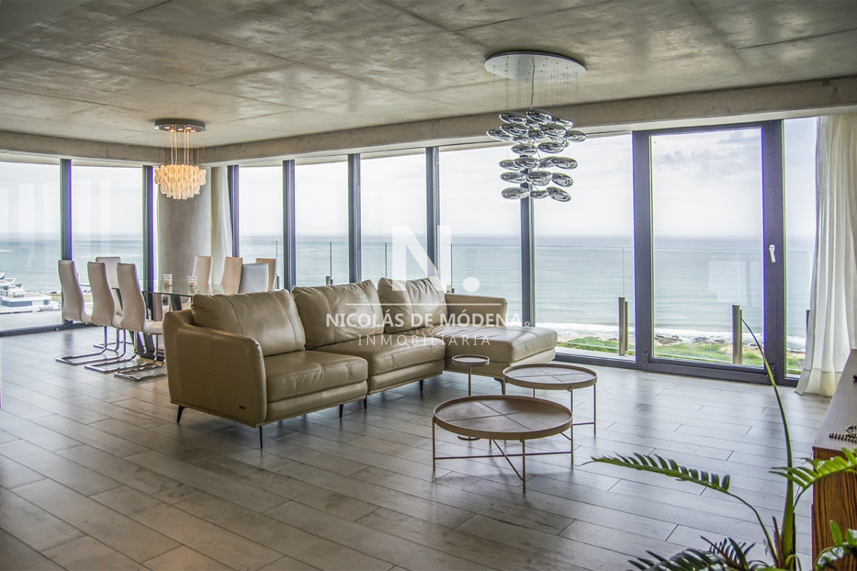 Espectacular departament de 3 dormitorios en venta en Playa Brava, Punta del Este. - NDM20984A