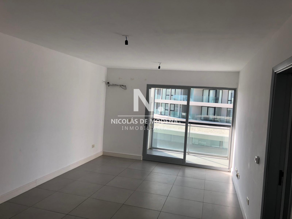 Departamento de 2 dormitorios proximo al mar en venta.  - NDM22240A