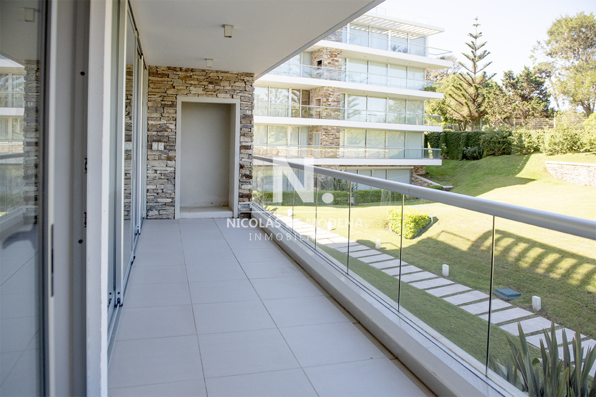 Departamento en venta en torre de categoría - NDM13929A