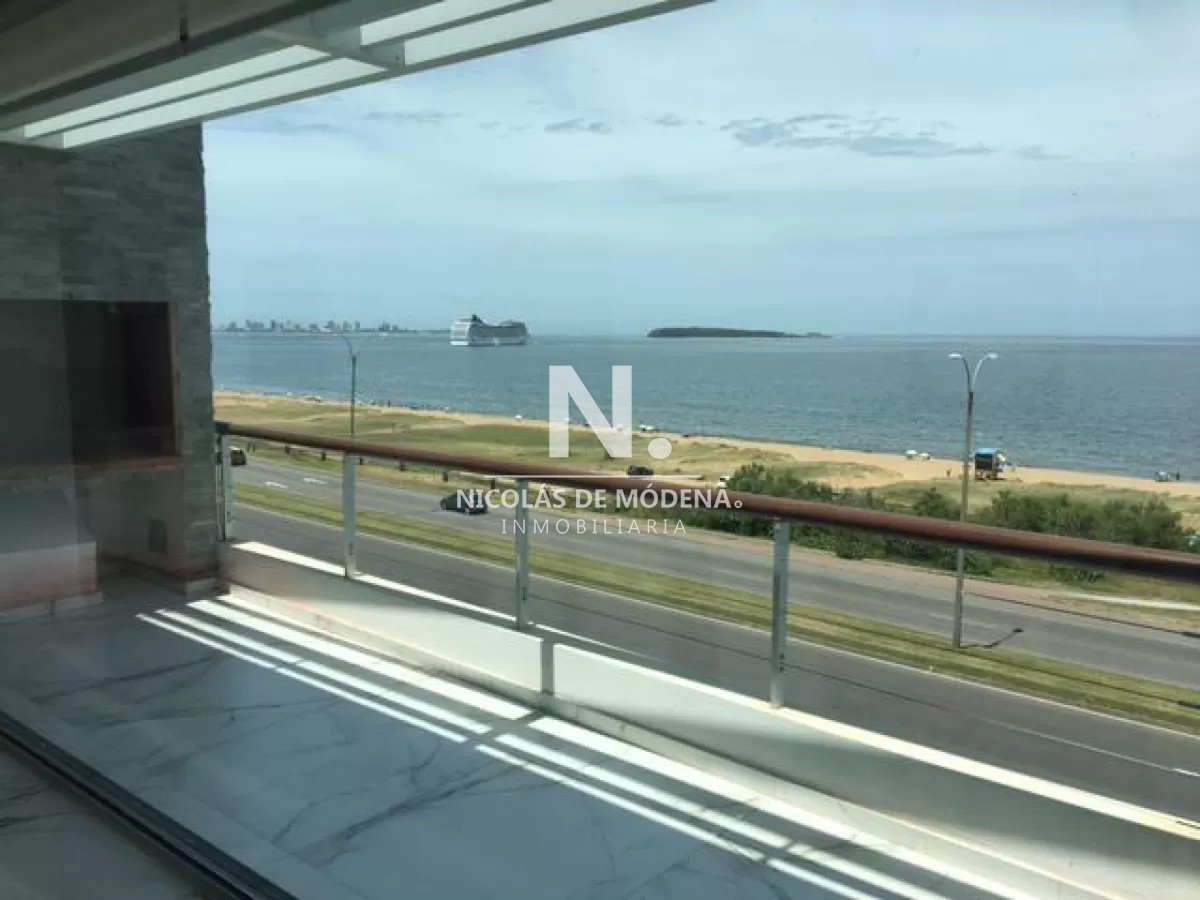 Excepcional ambiente en departamento en Torre Isabel que te cambiara la vida. - NDM19012A