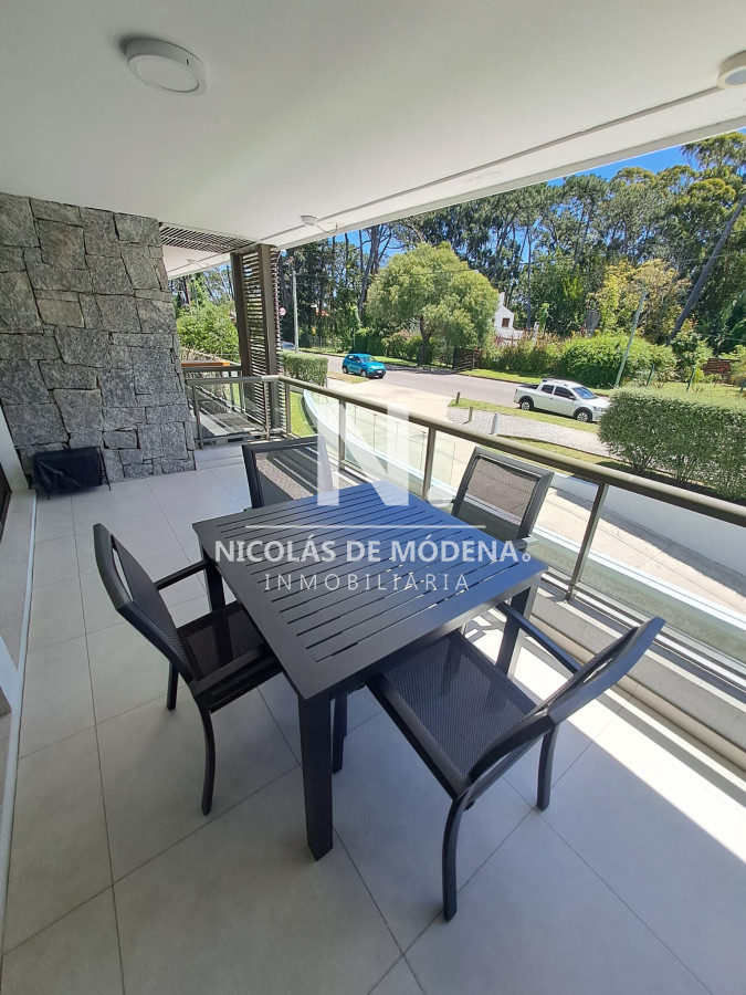 Impecable departamento, comodo e iluminado en Edificio Unique - NDM17917A