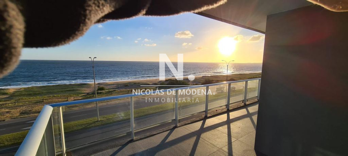 Apartamento de Venta de 2 dormitorio en Edificio Tinte , Punta del este , Maldonado  - NDM16003A