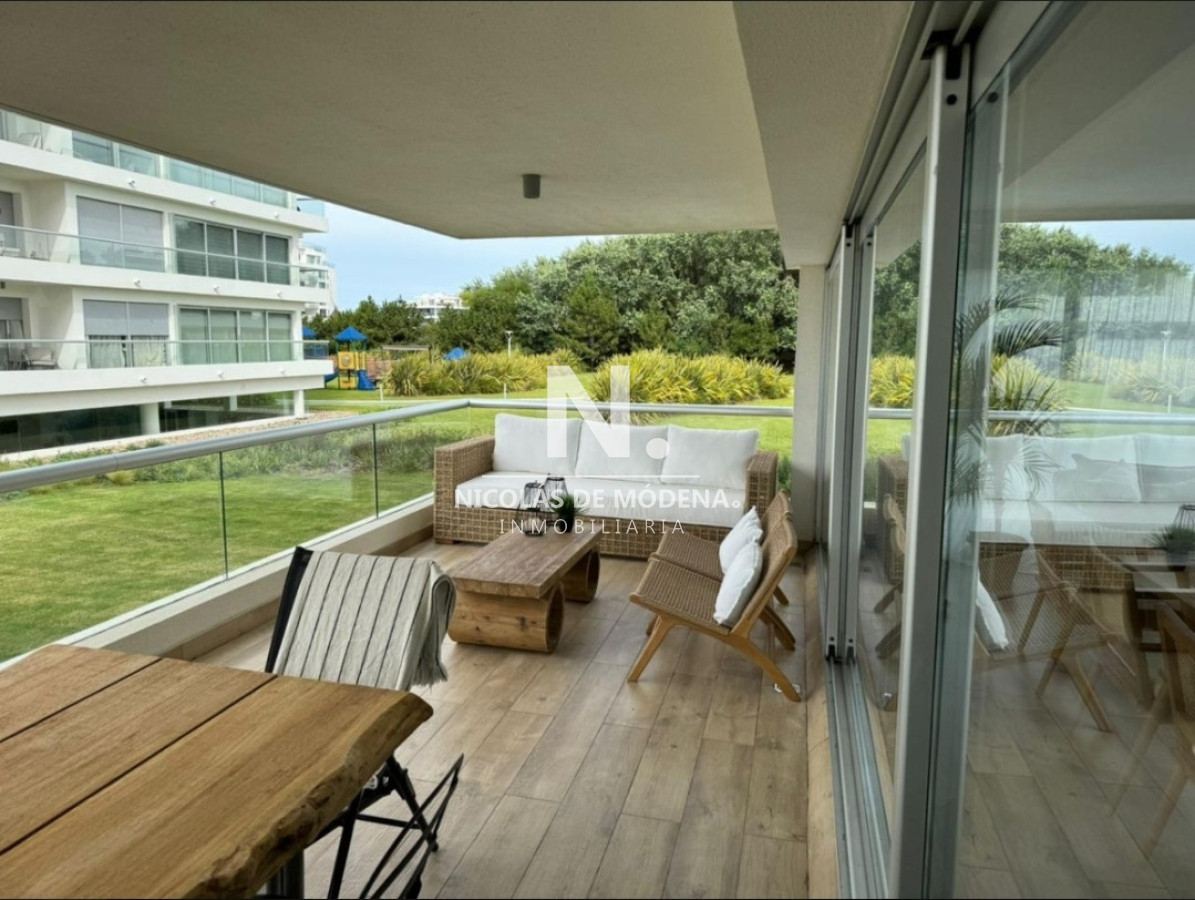 En alquiler apartamento de 2 dormitorios en Rincon del Indio, Punta del Este - NDM28361A