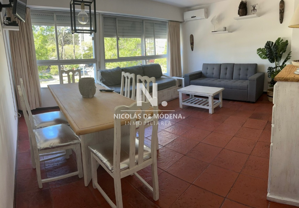 Vende apartamento de 1 dormitorio en Punta del Este - NDM27627A