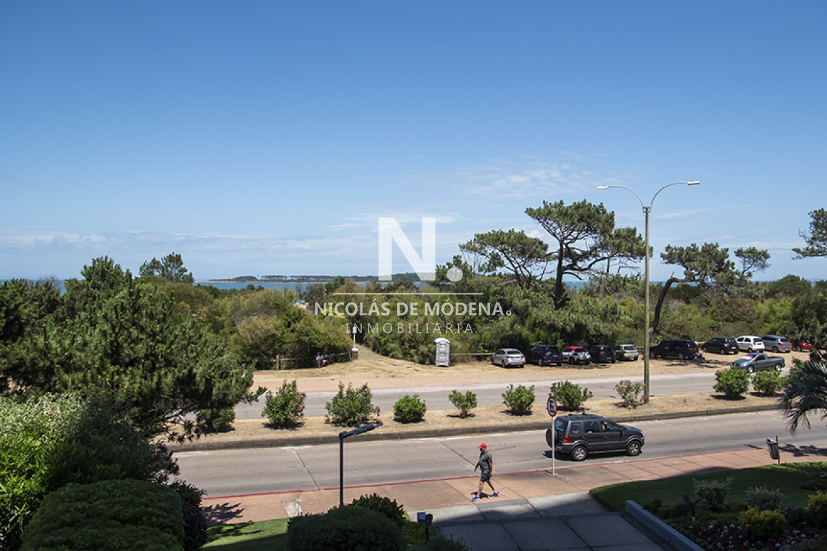 Apartamento en Mansa - Punta del Este