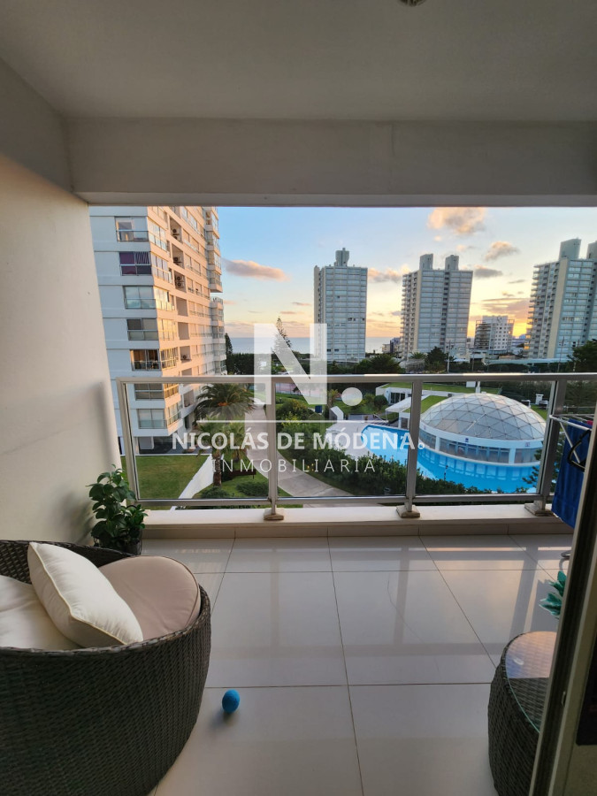  Apartamento en venta frente al mar 2 dormitorios , Playa Mansa  - NDM16899A
