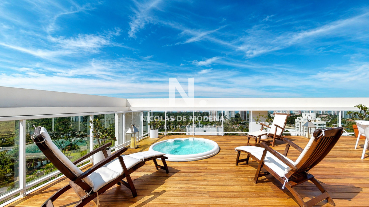 Penthouse de 3 dormitorios en venta en Torre Yoo - NDM15805A