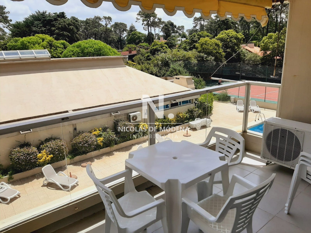 Apartamento en venta en sobre Av. Roosevelt  - NDM15837A