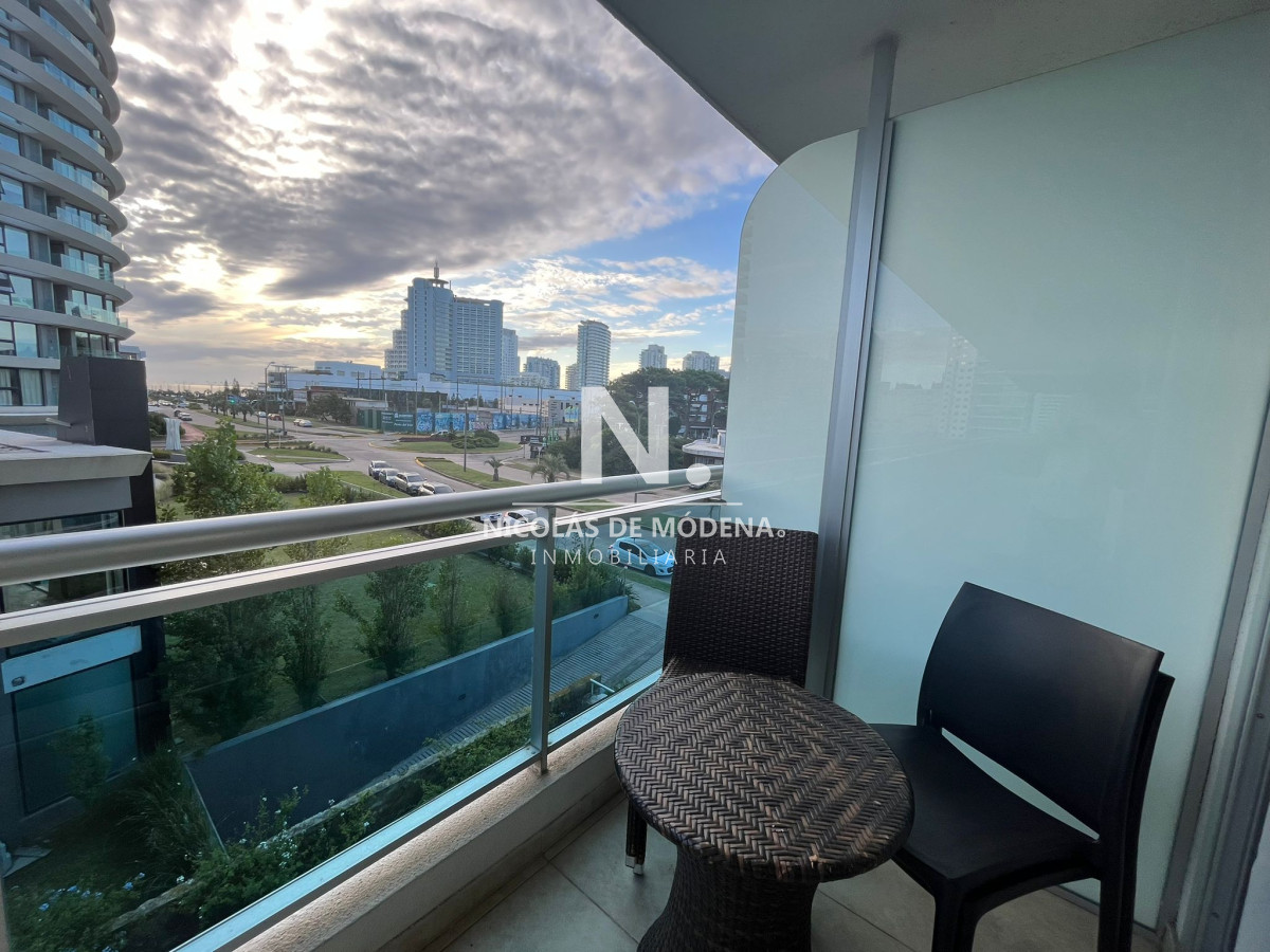 Apto de 2 Dormitorios en Venta. Punta del Este. Maldonado - NDM2428A