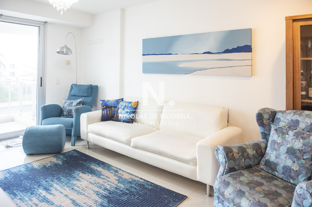 Apartamento en venta de 2 dormitorios en la Brava,Punta del Este - NDM13917A