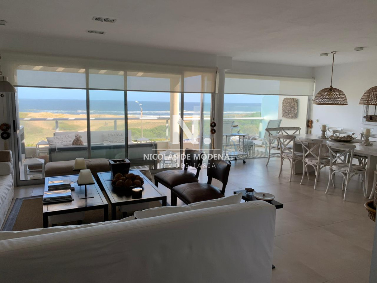 Apartamento de 3 dormitorios - NDM8108A