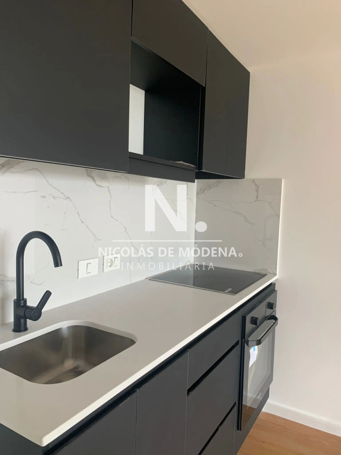 Venta Apartamento de 2 dormitorio con cochera. Proyecto Sky Punta Carretas