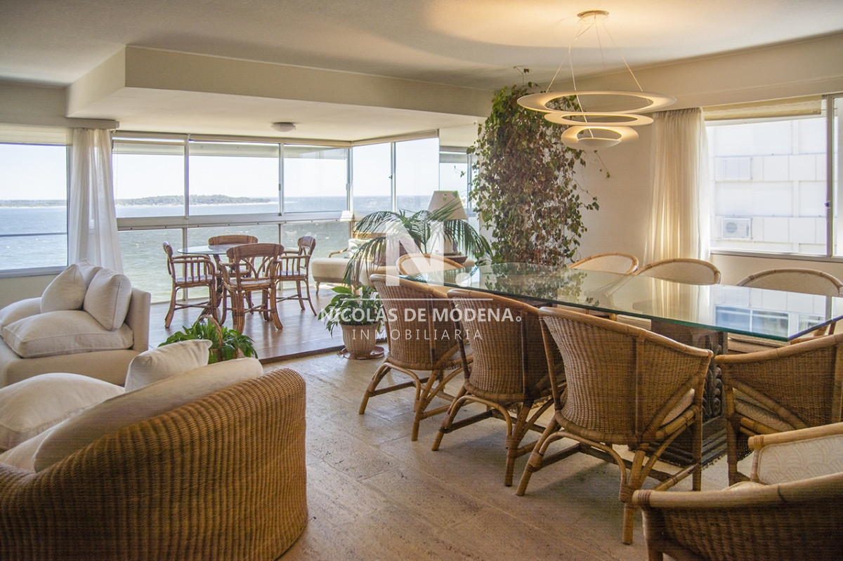  Edificio Tunquelen II, 3 dormitorios mas servicio, playa mansa  - NDM19441A