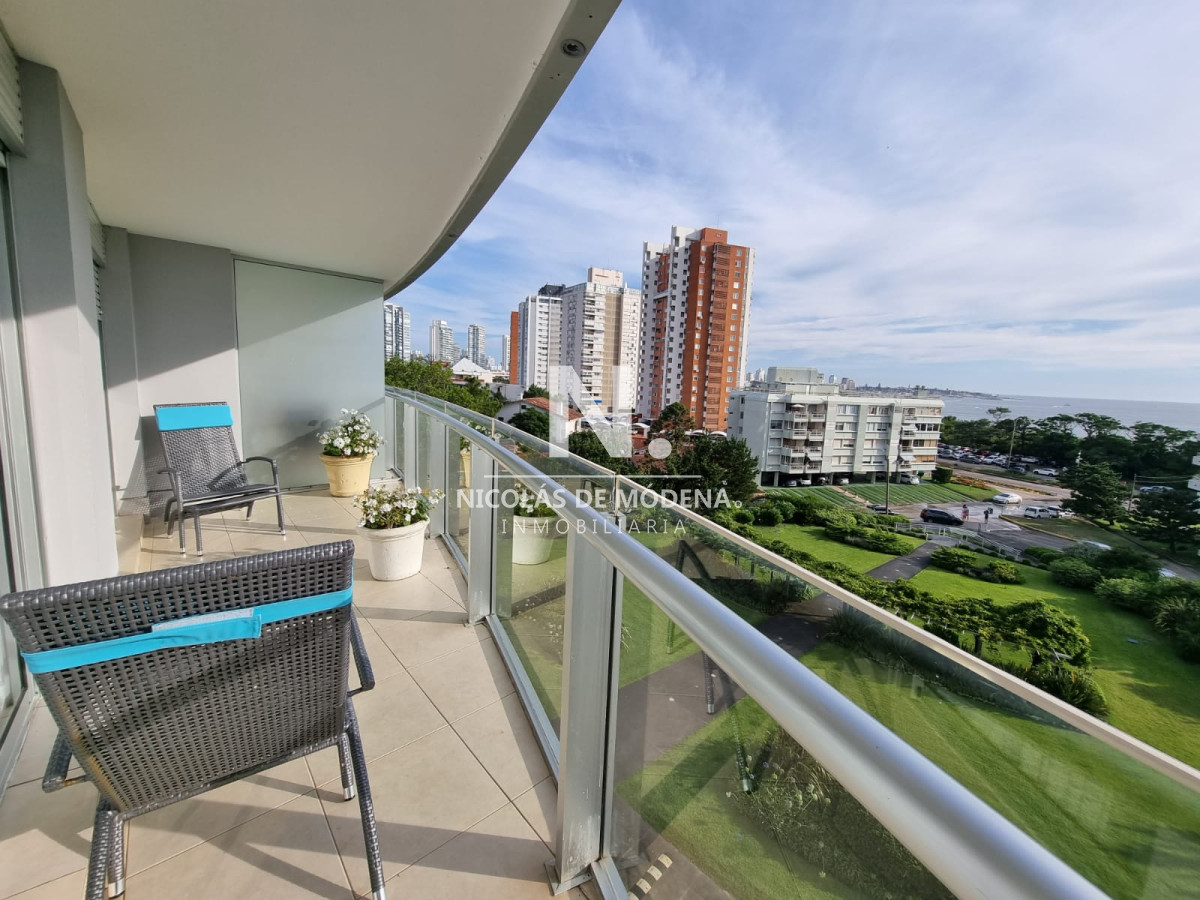 Apartamento de 3 dormitorios