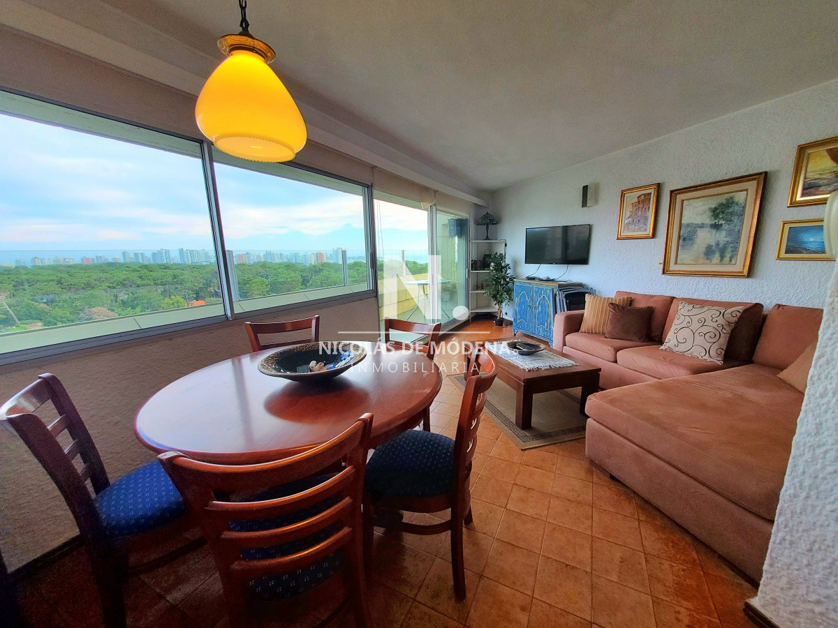 Vende Apartamento en Roosevelt - Punta del Este de 2 Dormitorios. - NDM21841A