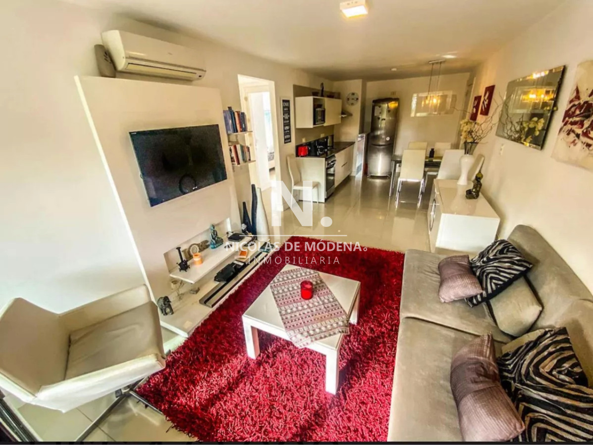 Departamento de 2 dormitorios en venta, Punta del este - NDM21608A