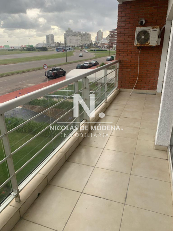 Vende apartamento en Brava, de 2 dormitorios  - NDM27359A