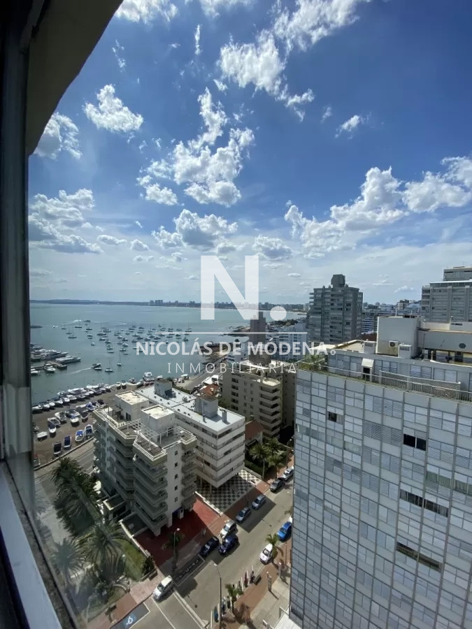 Hermoso departamento de 3 dormitorios con amplios espacios - NDM17374A