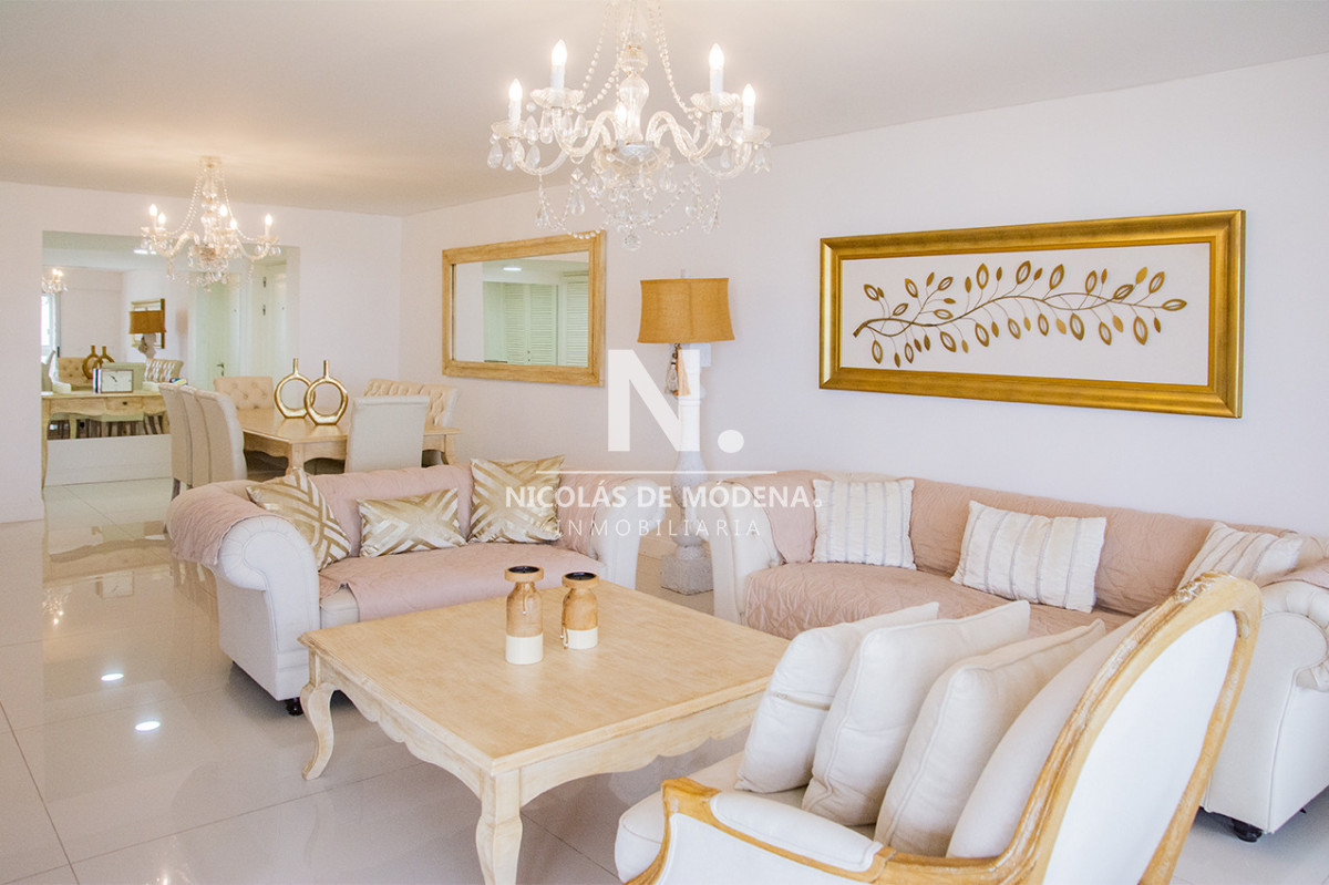 Departamento de 3 dormitorios en Punta del este - NDM19714A