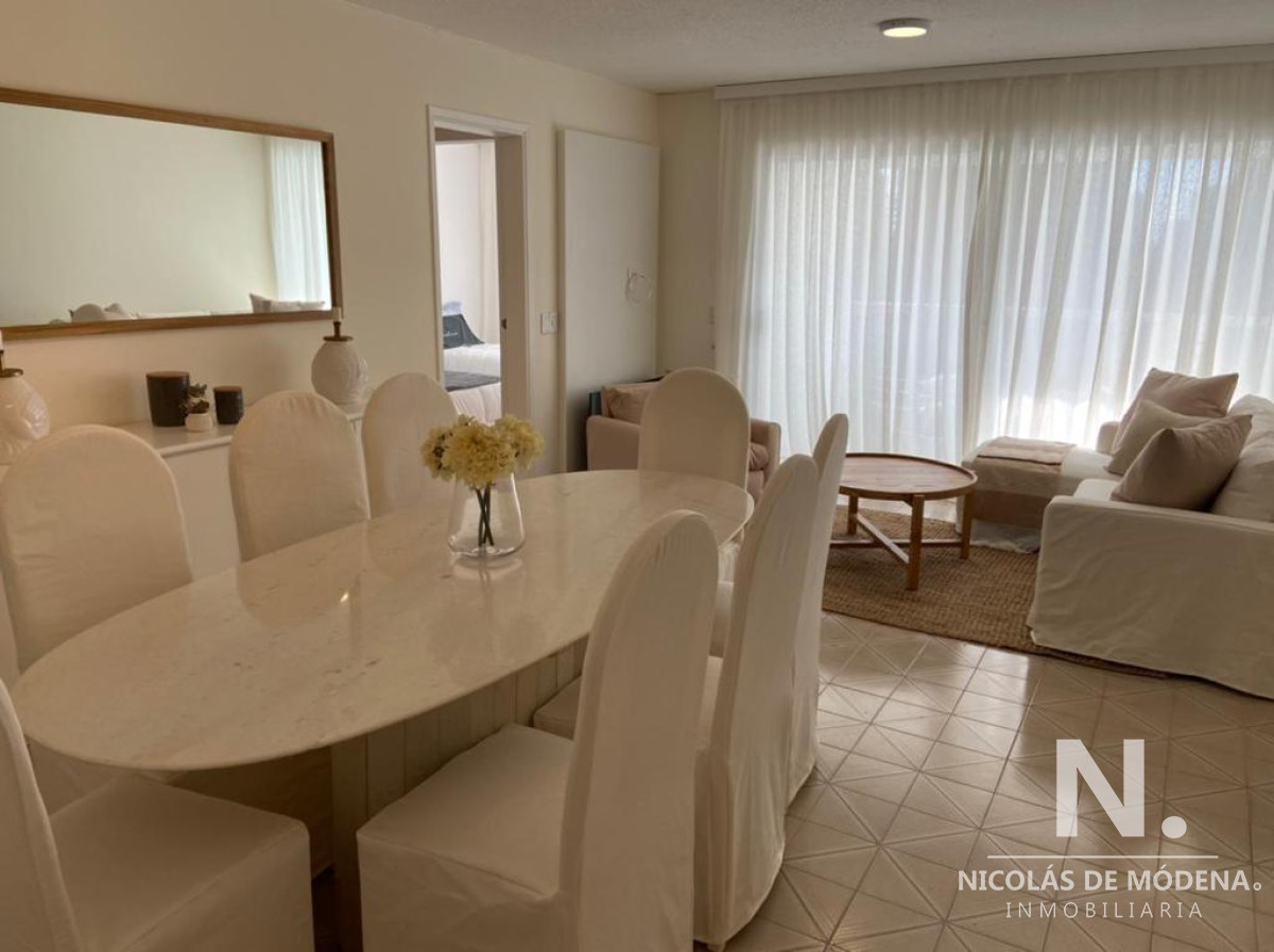 Departamento de 2 dormitorios a metros del mar, Torre emblematica. Estrella de Mar
