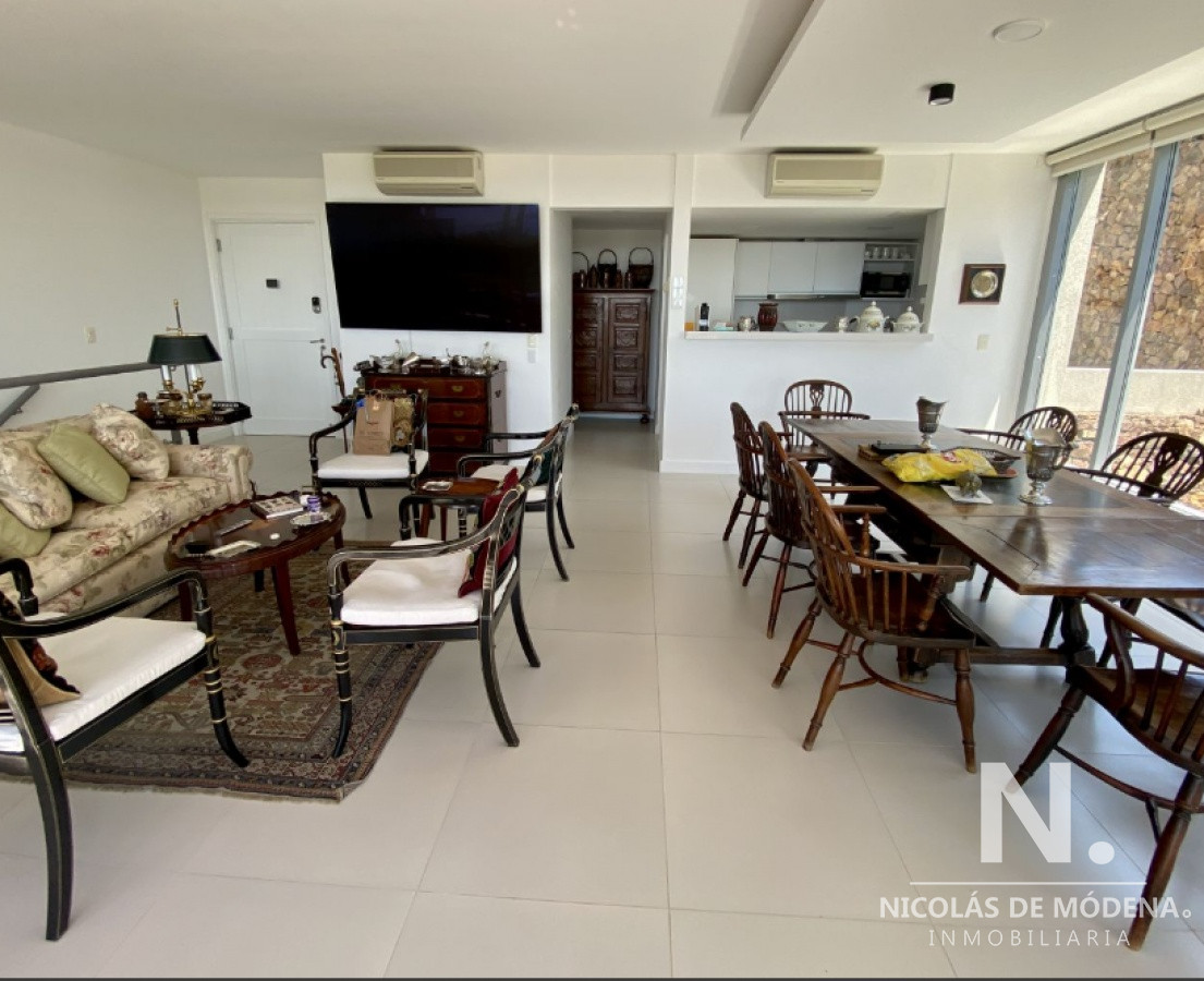 Lomo de la Ballena - GoPunta - Portal Inmobiliario de Punta del Este - Maldonado